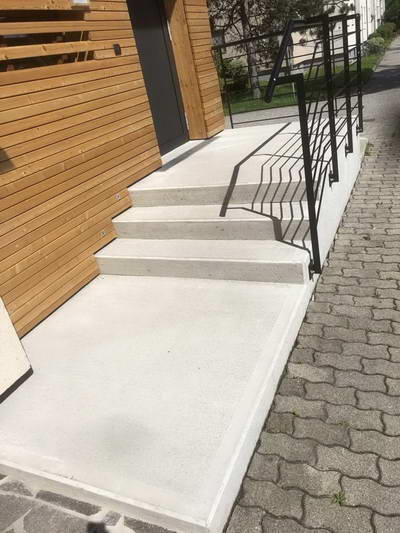 Betonové pohledové schody